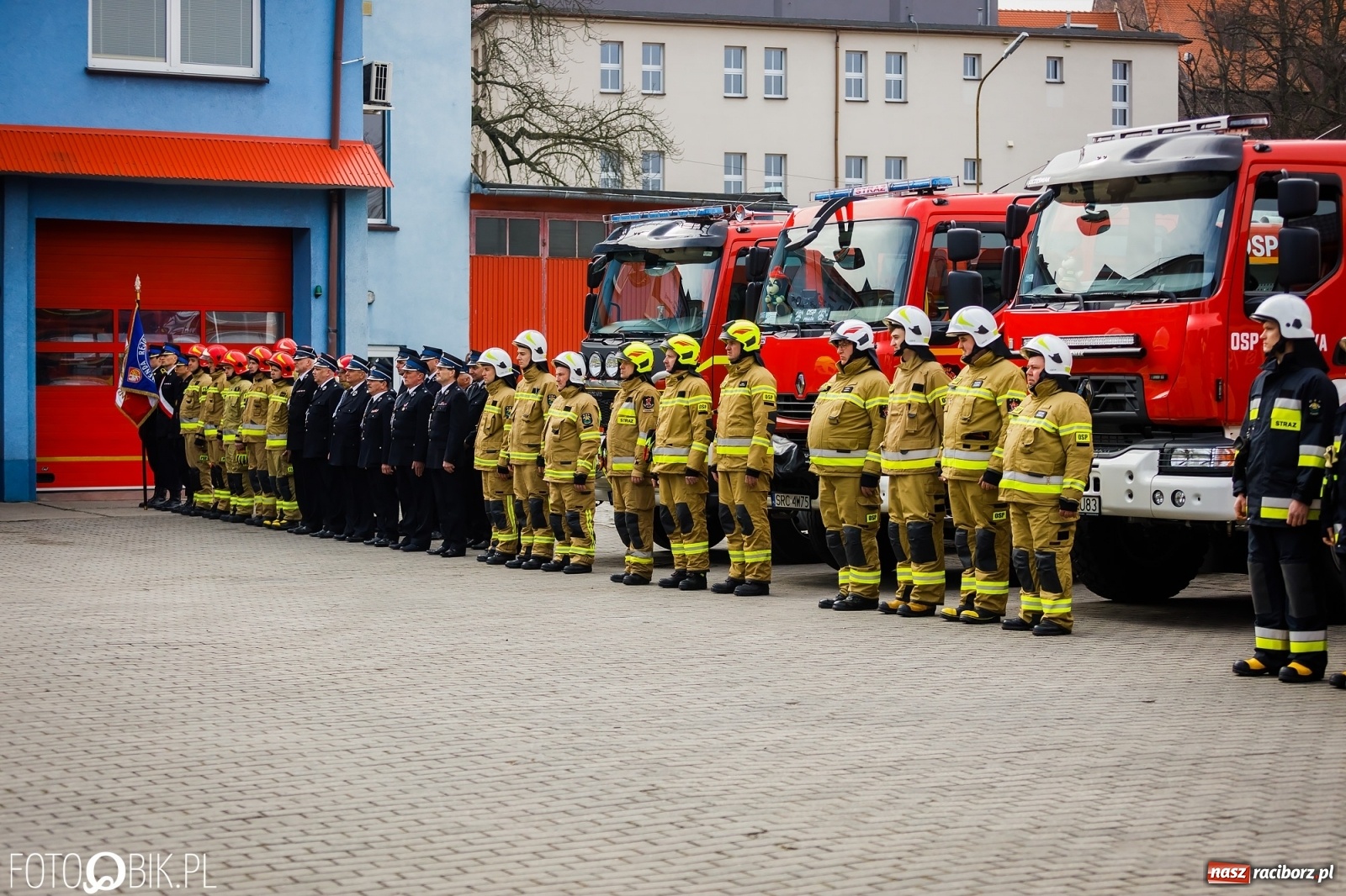 Zdjęcie w galerii na portalu naszraciborz.pl: Wozy przekazane, jednostki włączone, teraz czas na nową komendę [FOTO i WIDEO] wiadomości z regionu