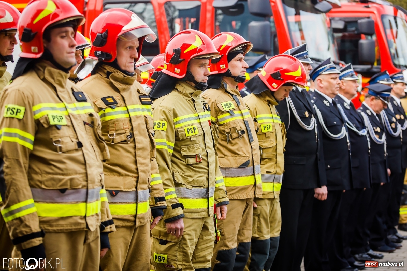 Zdjęcie w galerii na portalu naszraciborz.pl: Wozy przekazane, jednostki włączone, teraz czas na nową komendę [FOTO i WIDEO] wiadomości z regionu