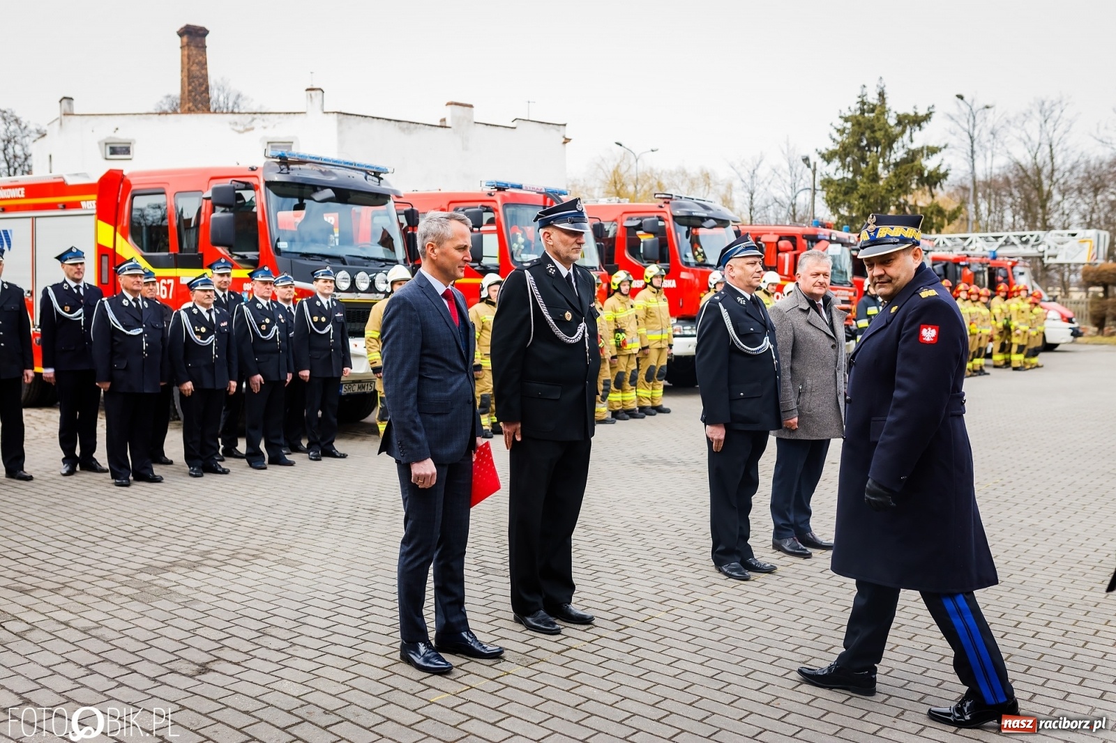 Zdjęcie w galerii na portalu naszraciborz.pl: Wozy przekazane, jednostki włączone, teraz czas na nową komendę [FOTO i WIDEO] wiadomości z regionu