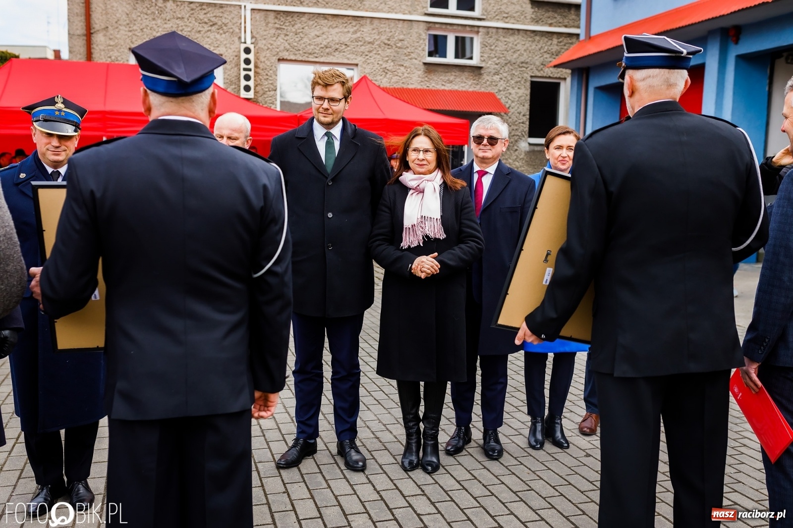 Zdjęcie w galerii na portalu naszraciborz.pl: Wozy przekazane, jednostki włączone, teraz czas na nową komendę [FOTO i WIDEO] wiadomości z regionu