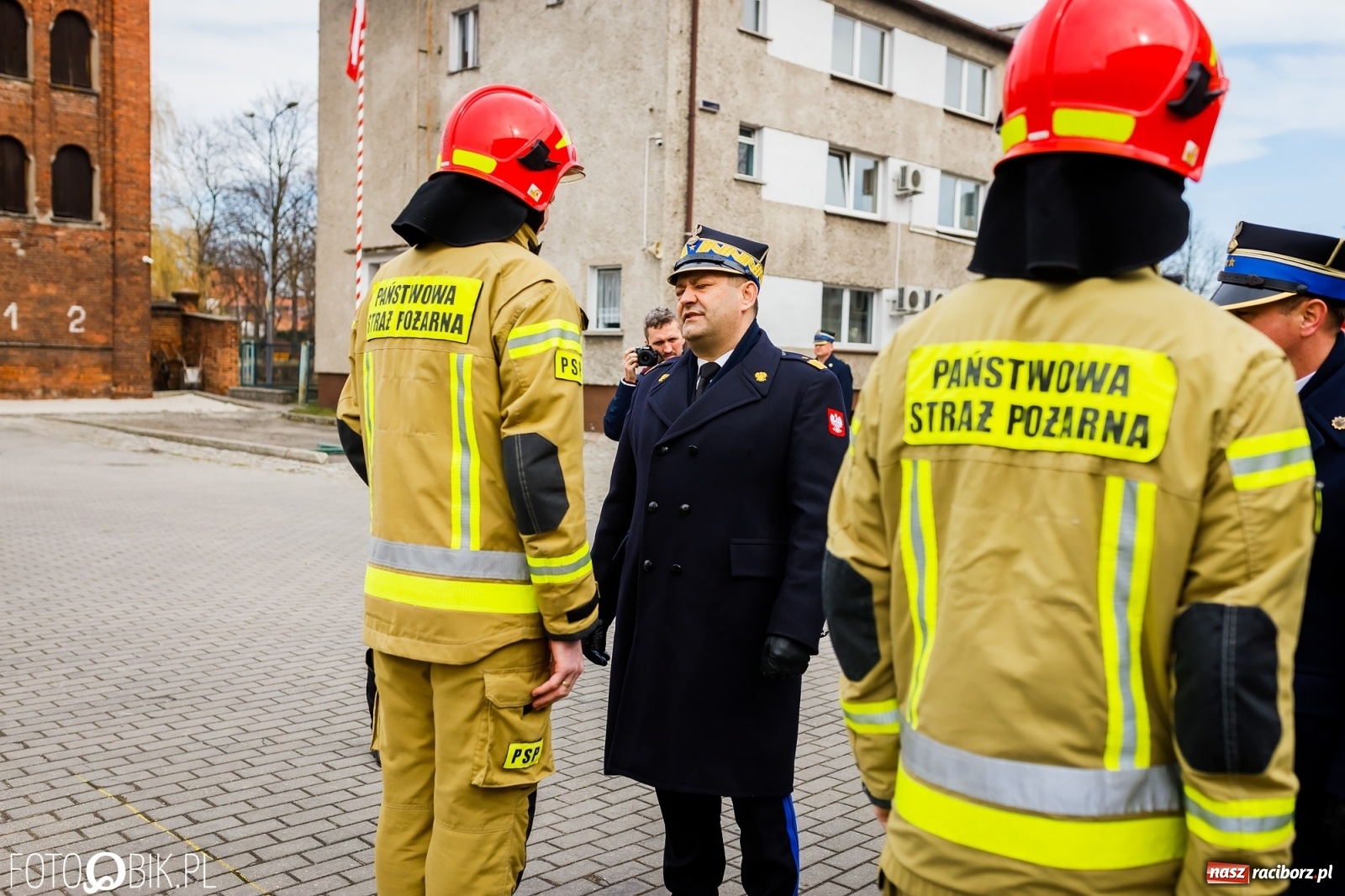 Zdjęcie w galerii na portalu naszraciborz.pl: Wozy przekazane, jednostki włączone, teraz czas na nową komendę [FOTO i WIDEO] wiadomości z regionu