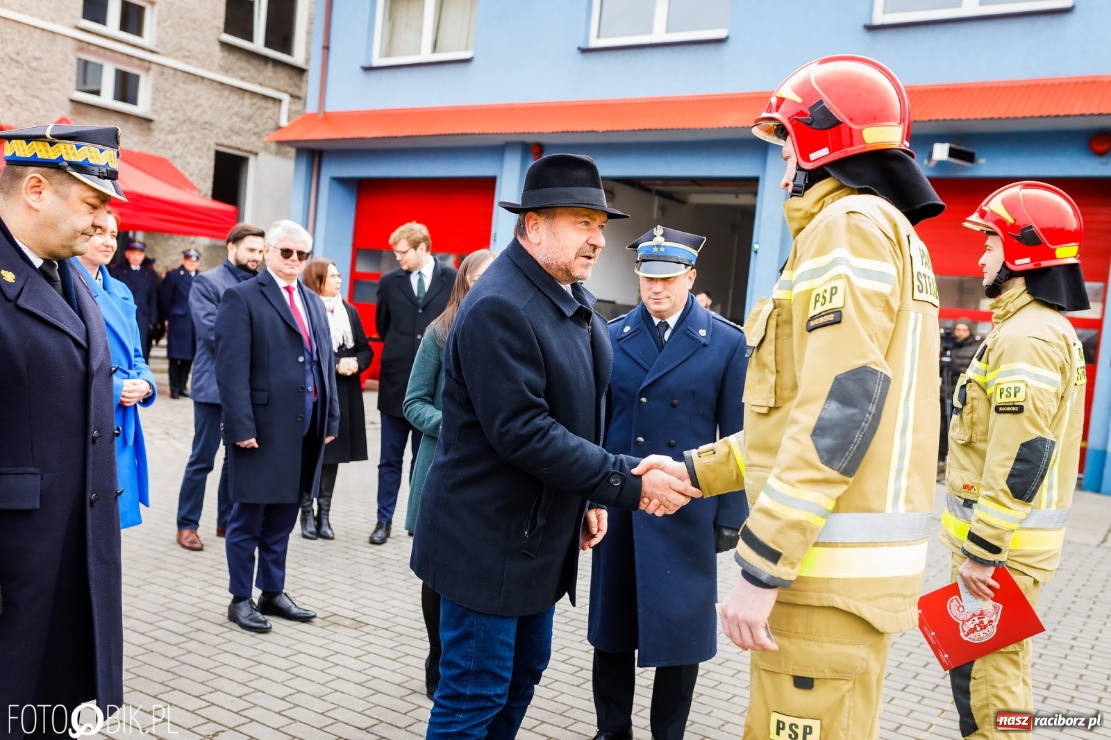 Zdjęcie w galerii na portalu naszraciborz.pl: Wozy przekazane, jednostki włączone, teraz czas na nową komendę [FOTO i WIDEO] wiadomości z regionu