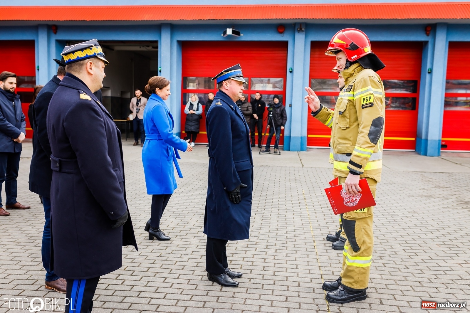 Zdjęcie w galerii na portalu naszraciborz.pl: Wozy przekazane, jednostki włączone, teraz czas na nową komendę [FOTO i WIDEO] wiadomości z regionu