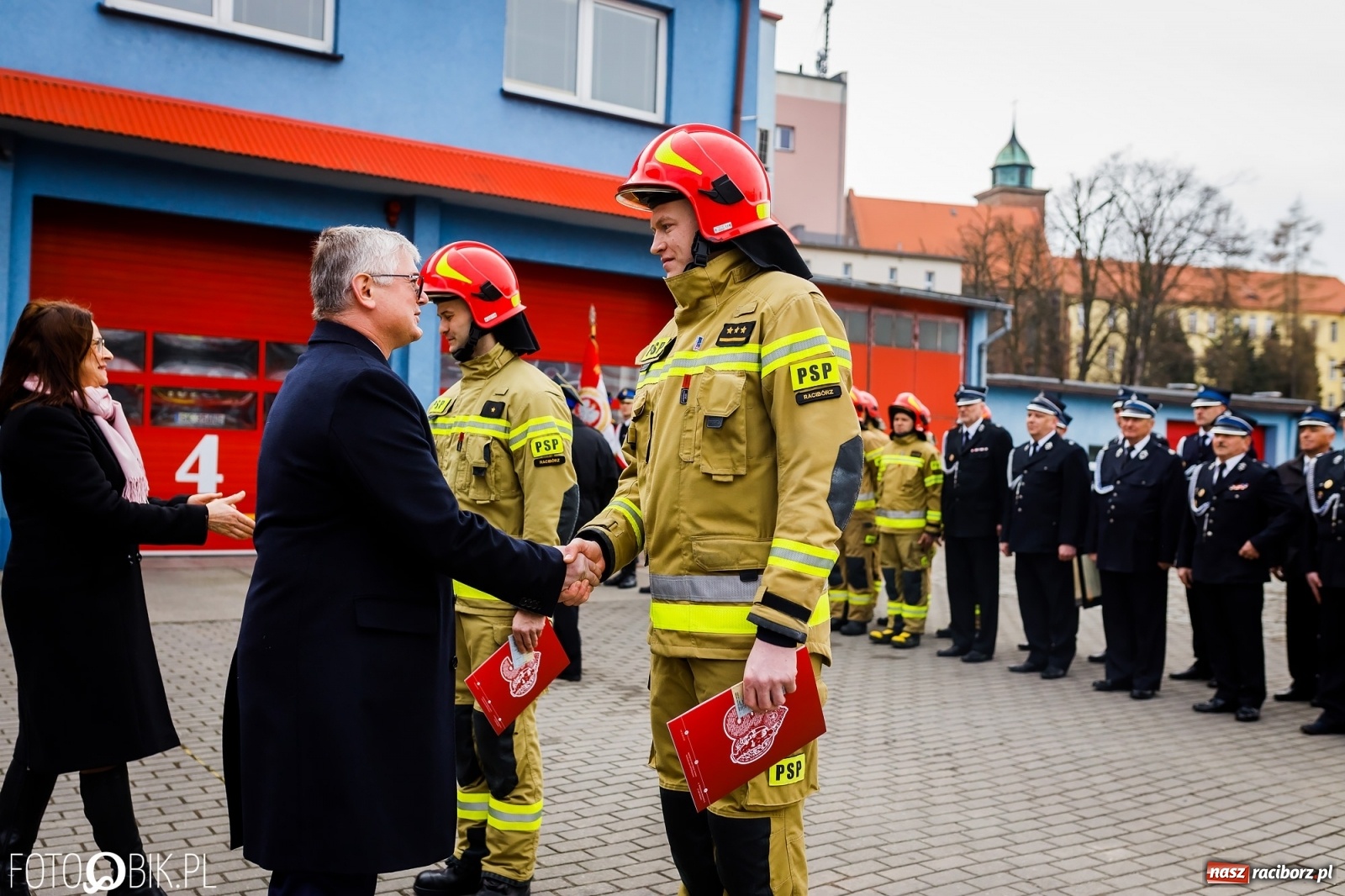 Zdjęcie w galerii na portalu naszraciborz.pl: Wozy przekazane, jednostki włączone, teraz czas na nową komendę [FOTO i WIDEO] wiadomości z regionu