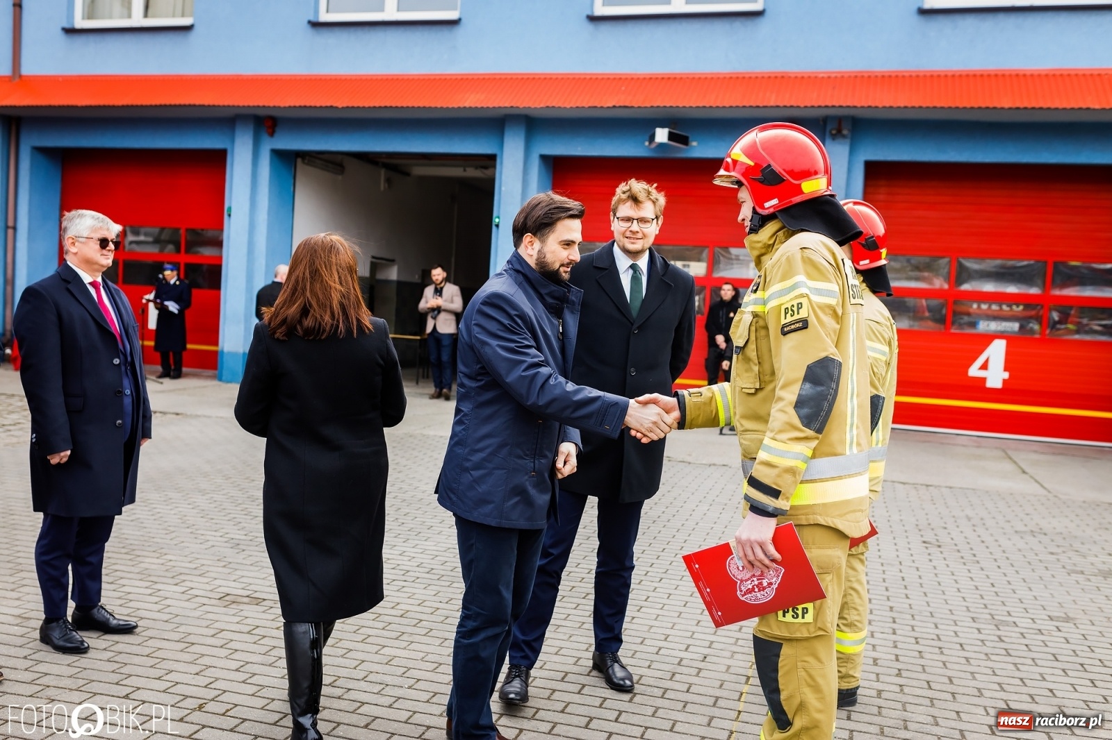 Zdjęcie w galerii na portalu naszraciborz.pl: Wozy przekazane, jednostki włączone, teraz czas na nową komendę [FOTO i WIDEO] wiadomości z regionu
