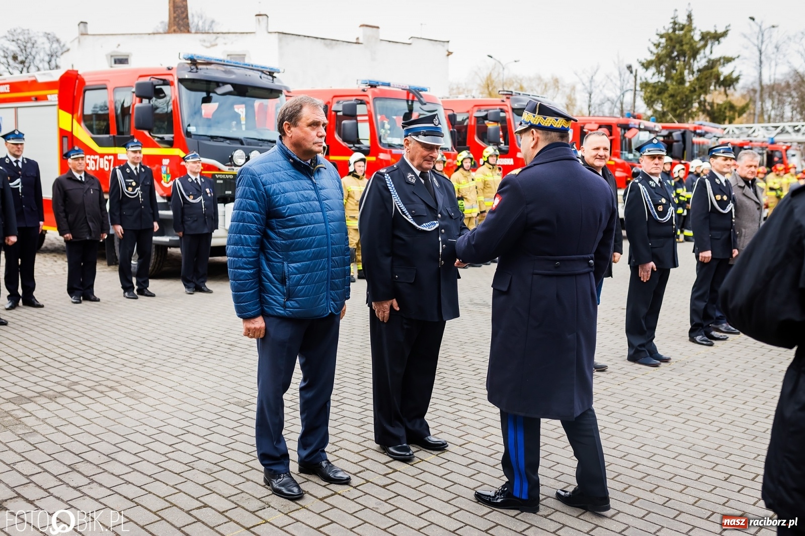 Zdjęcie w galerii na portalu naszraciborz.pl: Wozy przekazane, jednostki włączone, teraz czas na nową komendę [FOTO i WIDEO] wiadomości z regionu