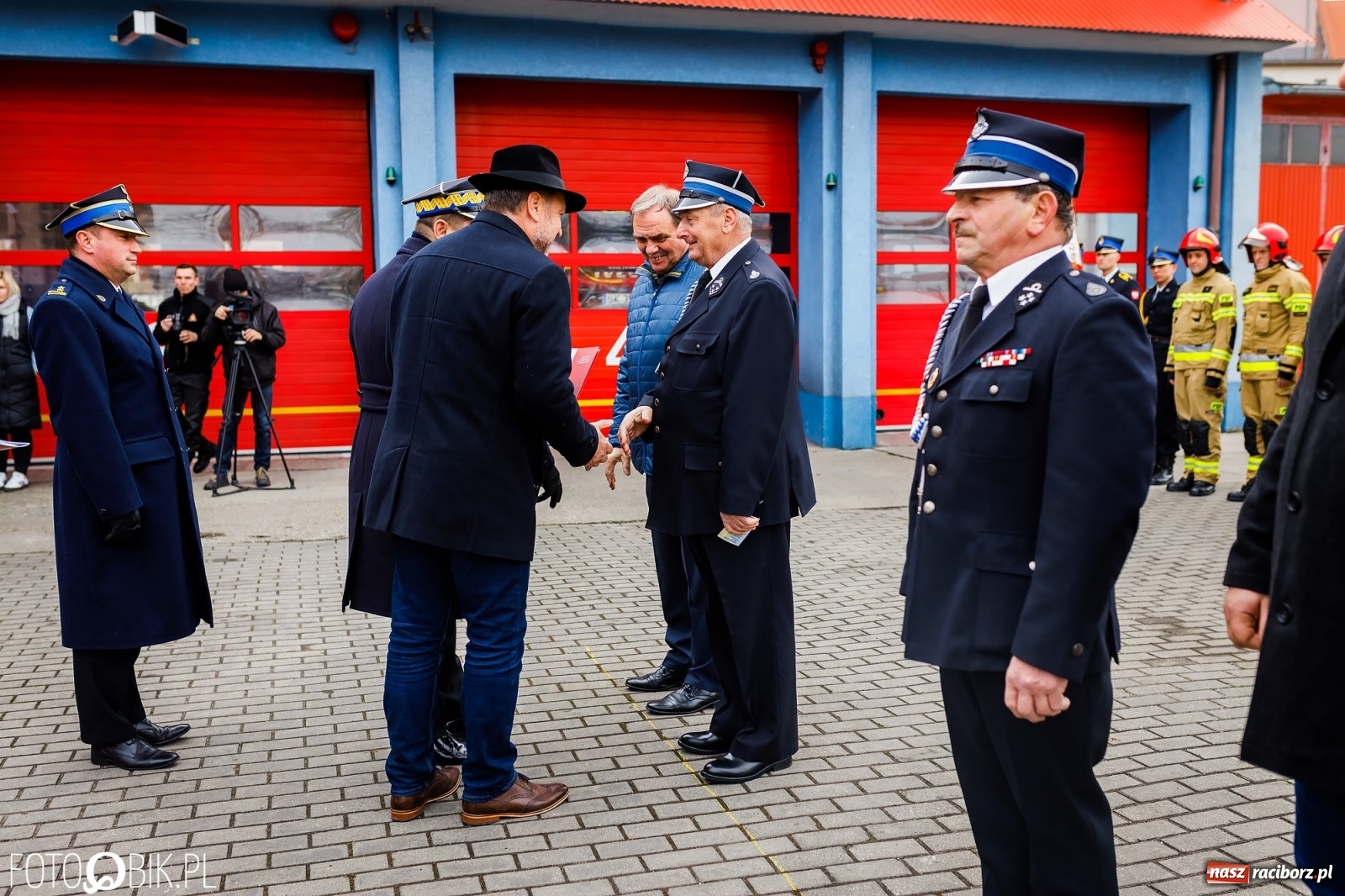 Zdjęcie w galerii na portalu naszraciborz.pl: Wozy przekazane, jednostki włączone, teraz czas na nową komendę [FOTO i WIDEO] wiadomości z regionu