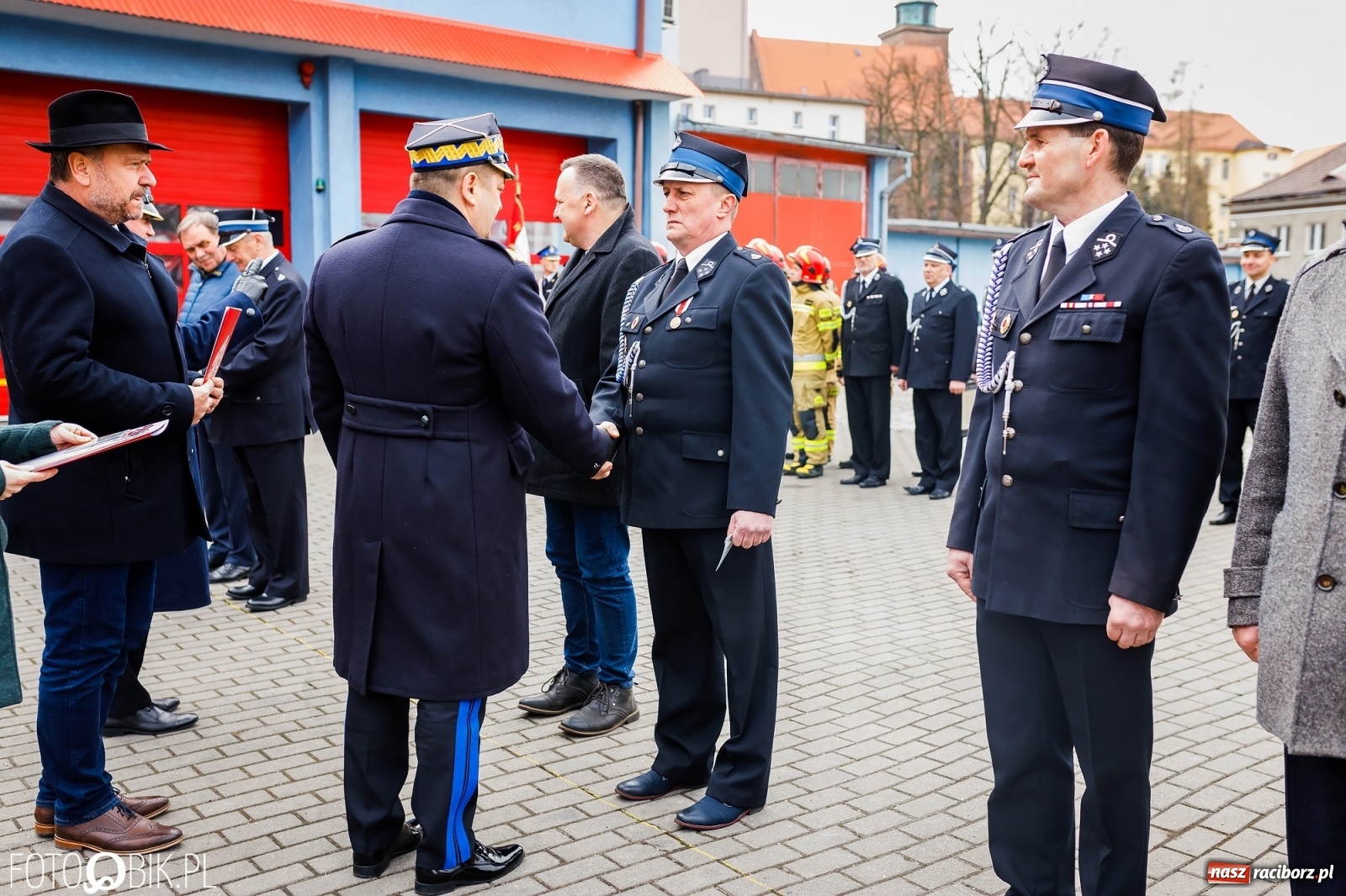 Zdjęcie w galerii na portalu naszraciborz.pl: Wozy przekazane, jednostki włączone, teraz czas na nową komendę [FOTO i WIDEO] wiadomości z regionu