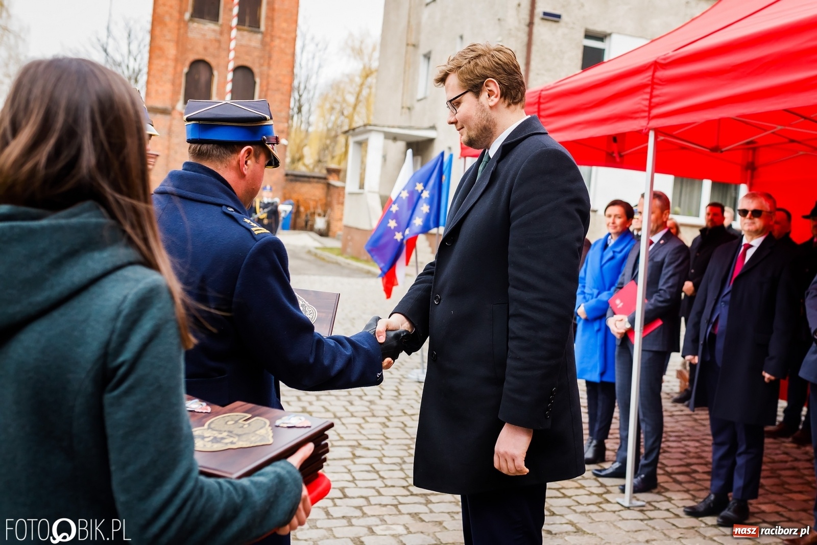 Zdjęcie w galerii na portalu naszraciborz.pl: Wozy przekazane, jednostki włączone, teraz czas na nową komendę [FOTO i WIDEO] wiadomości z regionu
