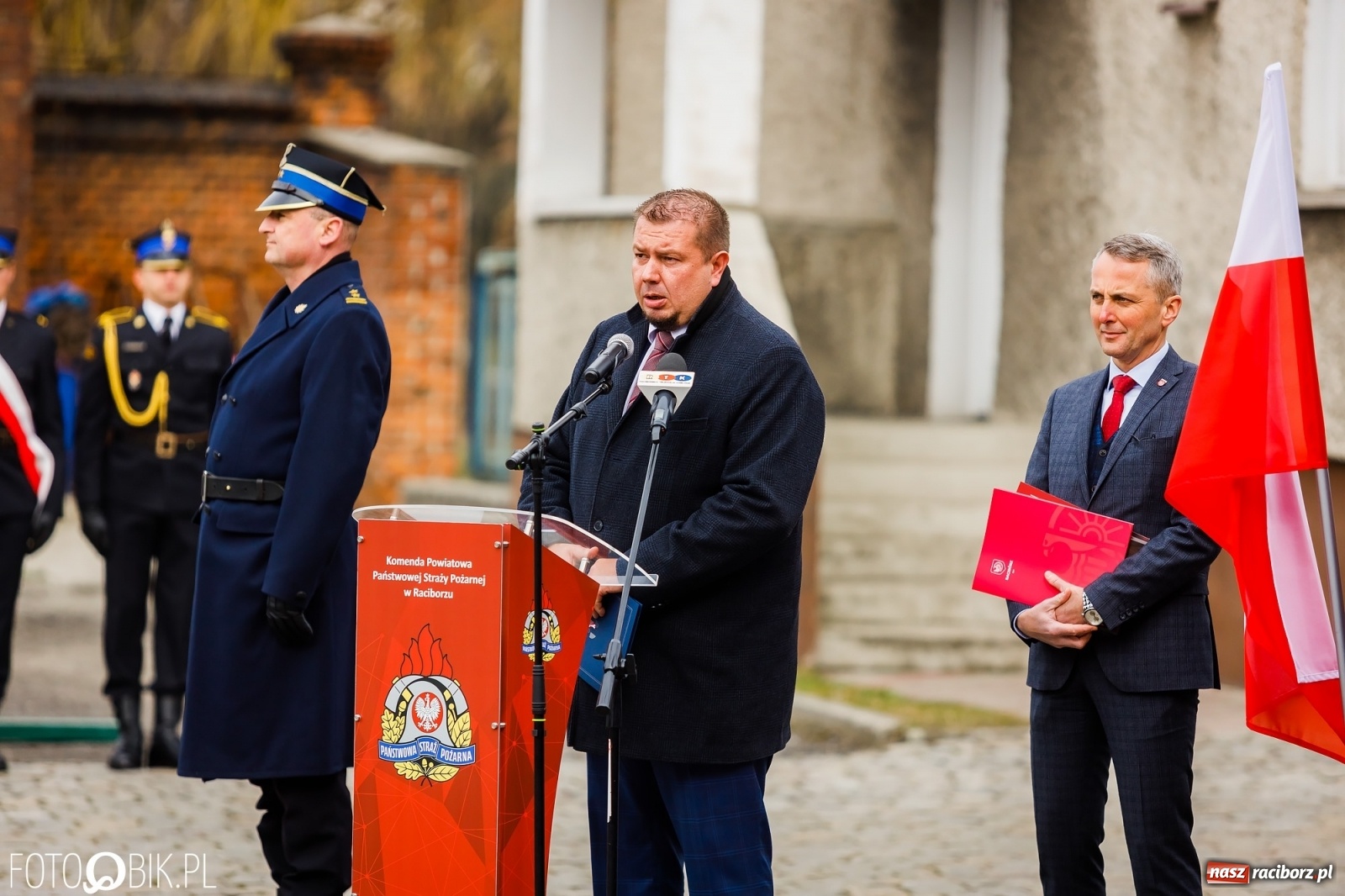 Zdjęcie w galerii na portalu naszraciborz.pl: Wozy przekazane, jednostki włączone, teraz czas na nową komendę [FOTO i WIDEO] wiadomości z regionu
