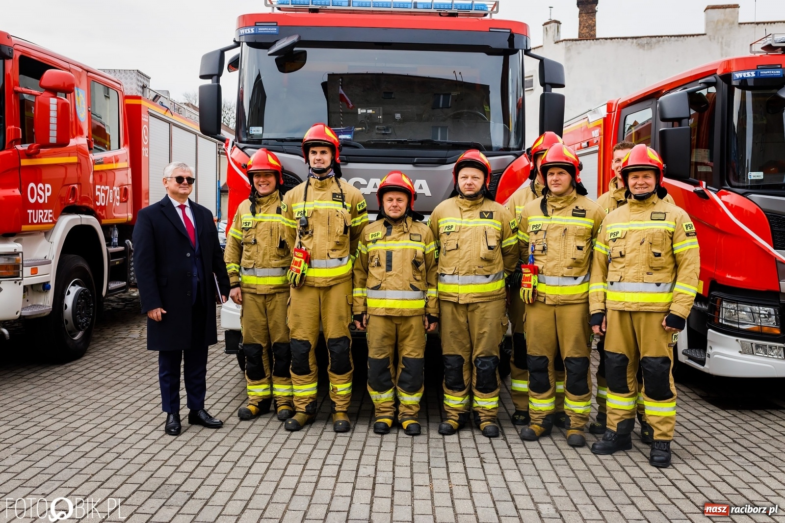 Zdjęcie w galerii na portalu naszraciborz.pl: Wozy przekazane, jednostki włączone, teraz czas na nową komendę [FOTO i WIDEO] wiadomości z regionu