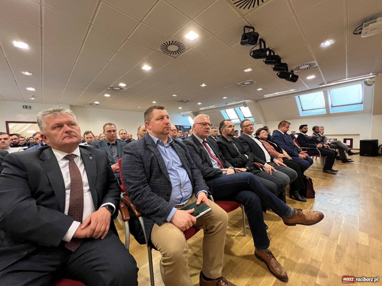 Zdjęcie w galerii na portalu naszraciborz.pl: O głodzie ziemi z wiceministrem na raciborskim zamku wiadomości z regionu