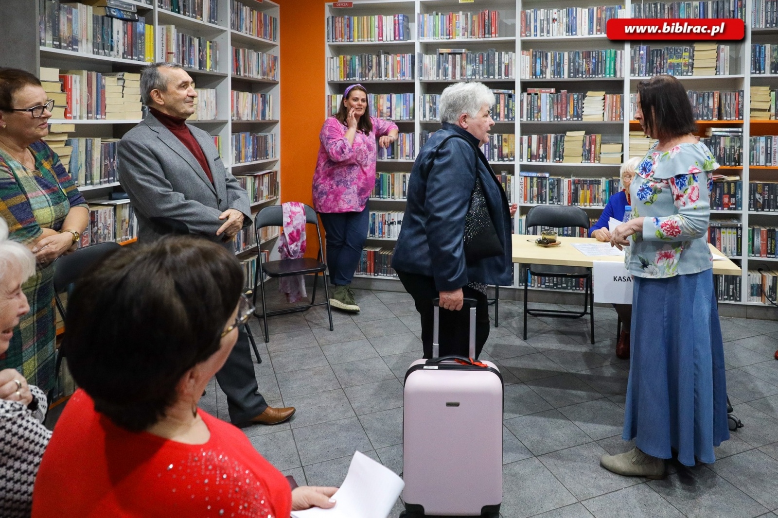Zdjęcie w galerii na portalu naszraciborz.pl: Wyszukany humor i znane piosenki podczas spotkania O kobietach, dla kobiet wiadomości z regionu