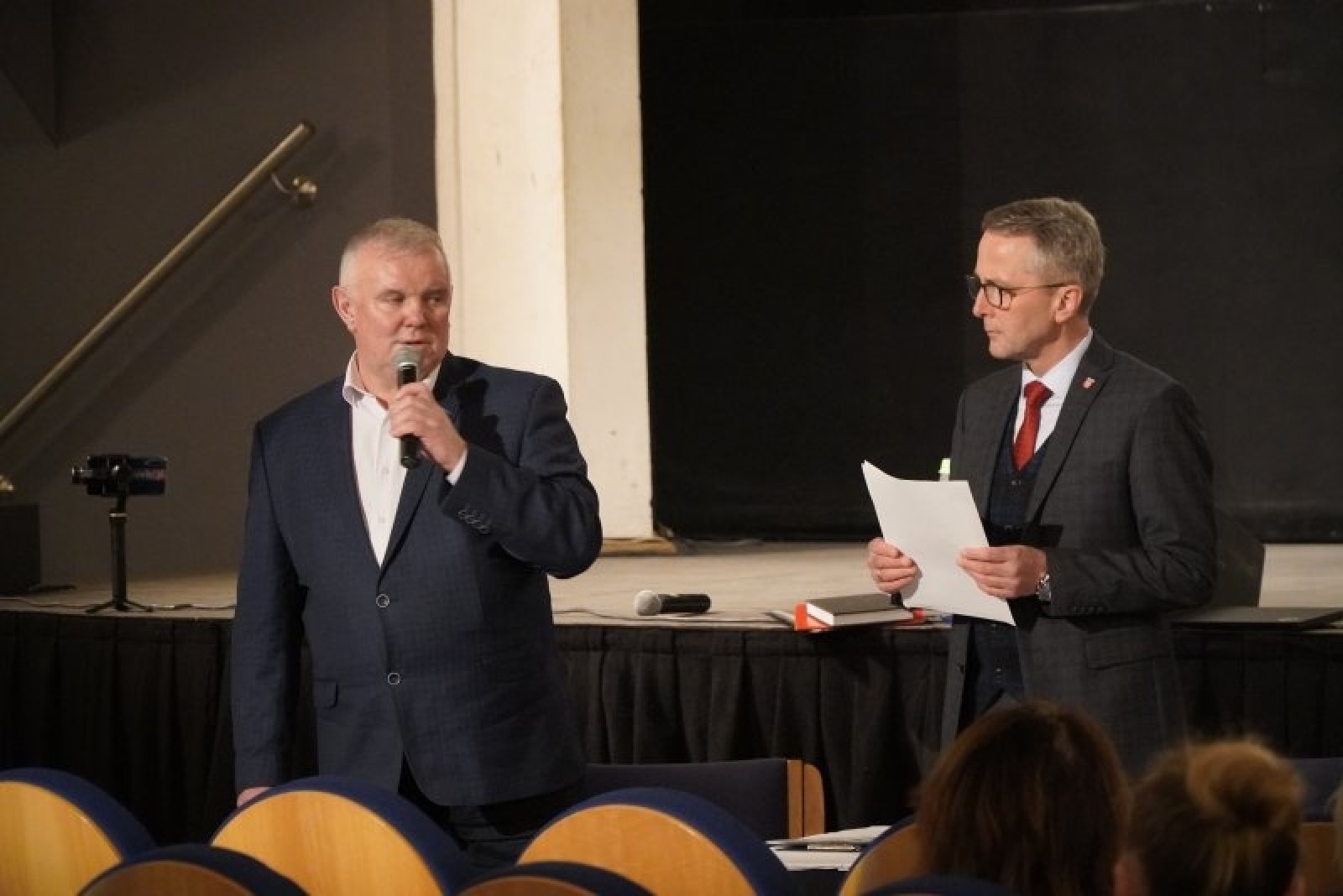 Zdjęcie w galerii na portalu naszraciborz.pl: Prezydent spotkał się z raciborzanami goszczącymi uchodźców [FOTO i WIDEO] wiadomości z regionu