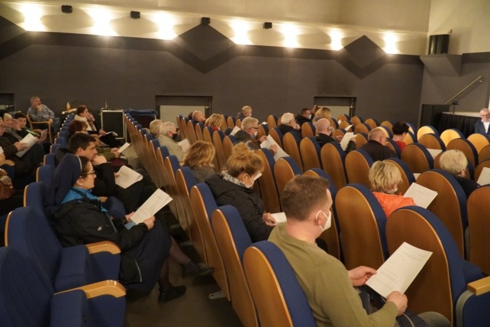Zdjęcie w galerii na portalu naszraciborz.pl: Prezydent spotkał się z raciborzanami goszczącymi uchodźców [FOTO i WIDEO] wiadomości z regionu