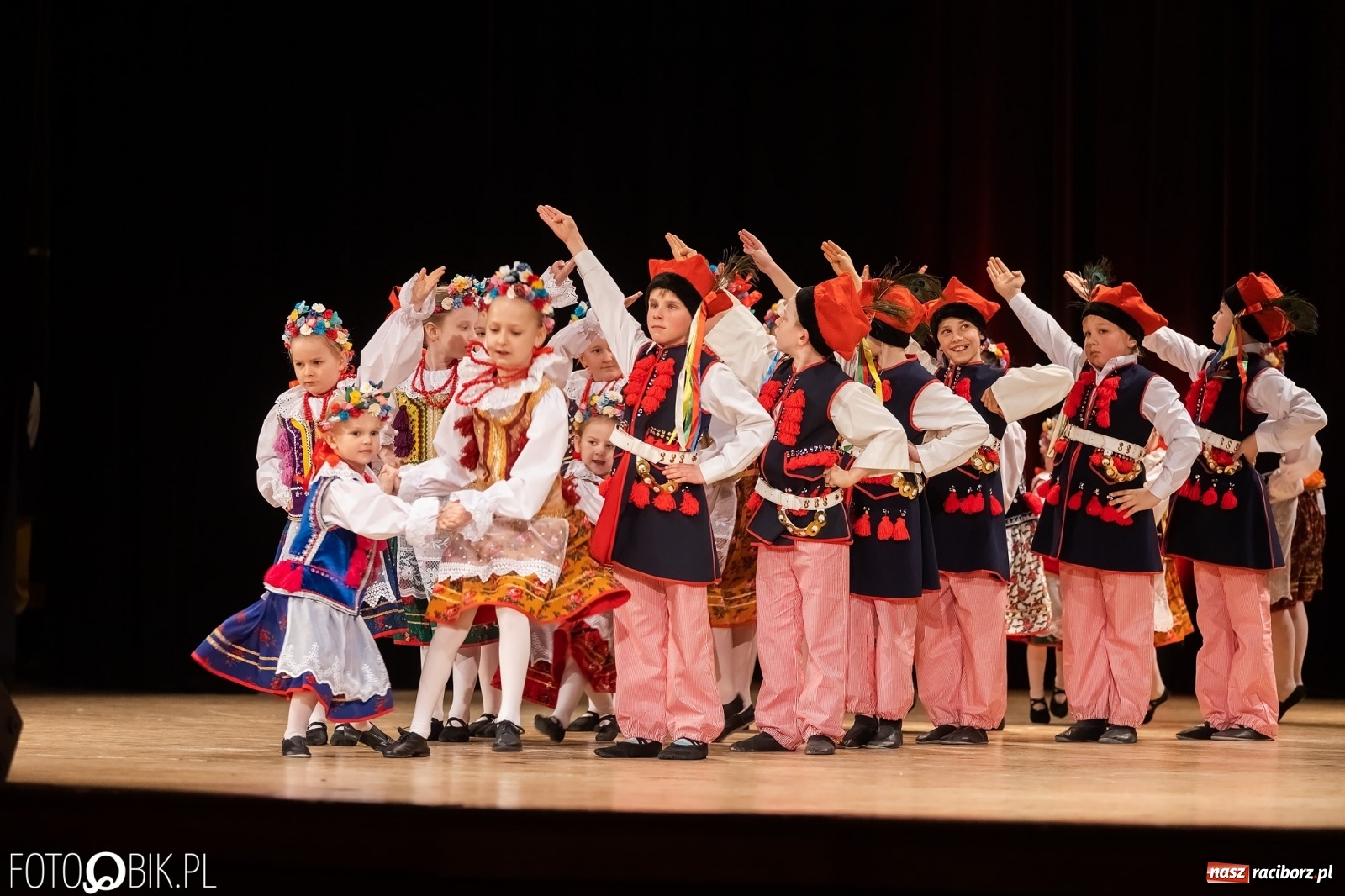 Zdjęcie w galerii na portalu naszraciborz.pl: Łężczok zatańczył dla Sophie [FOTO i WIDEO] wiadomości z regionu