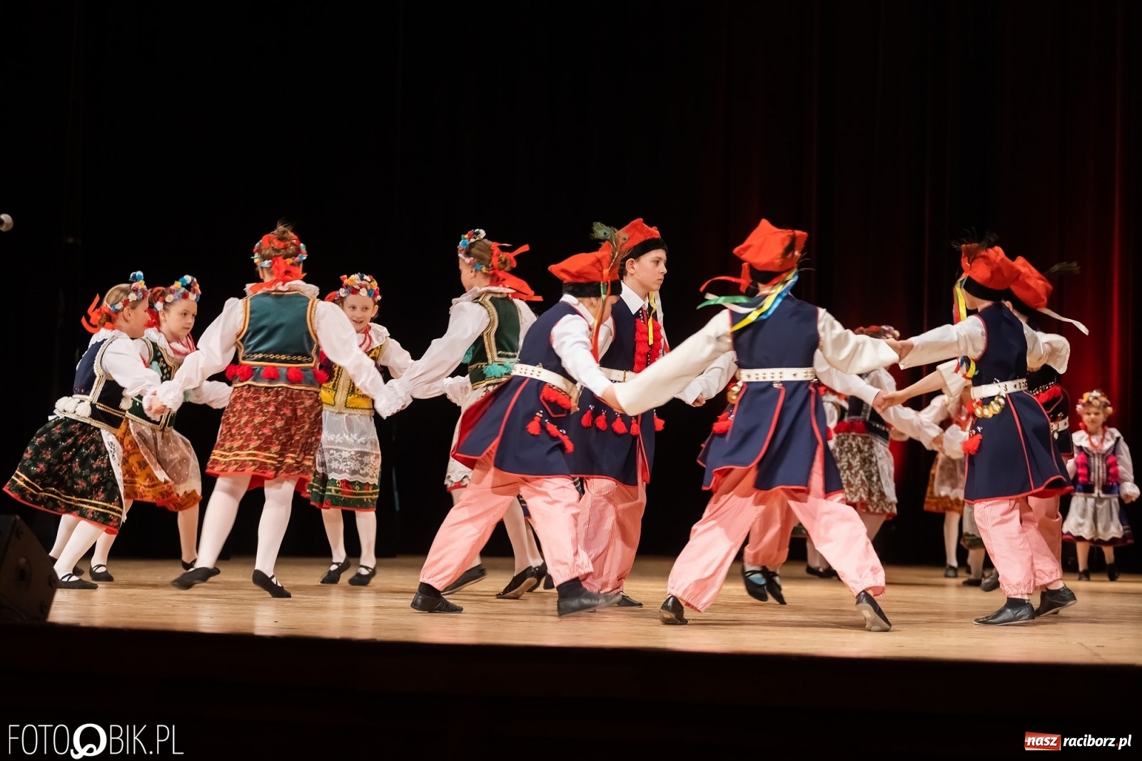Zdjęcie w galerii na portalu naszraciborz.pl: Łężczok zatańczył dla Sophie [FOTO i WIDEO] wiadomości z regionu