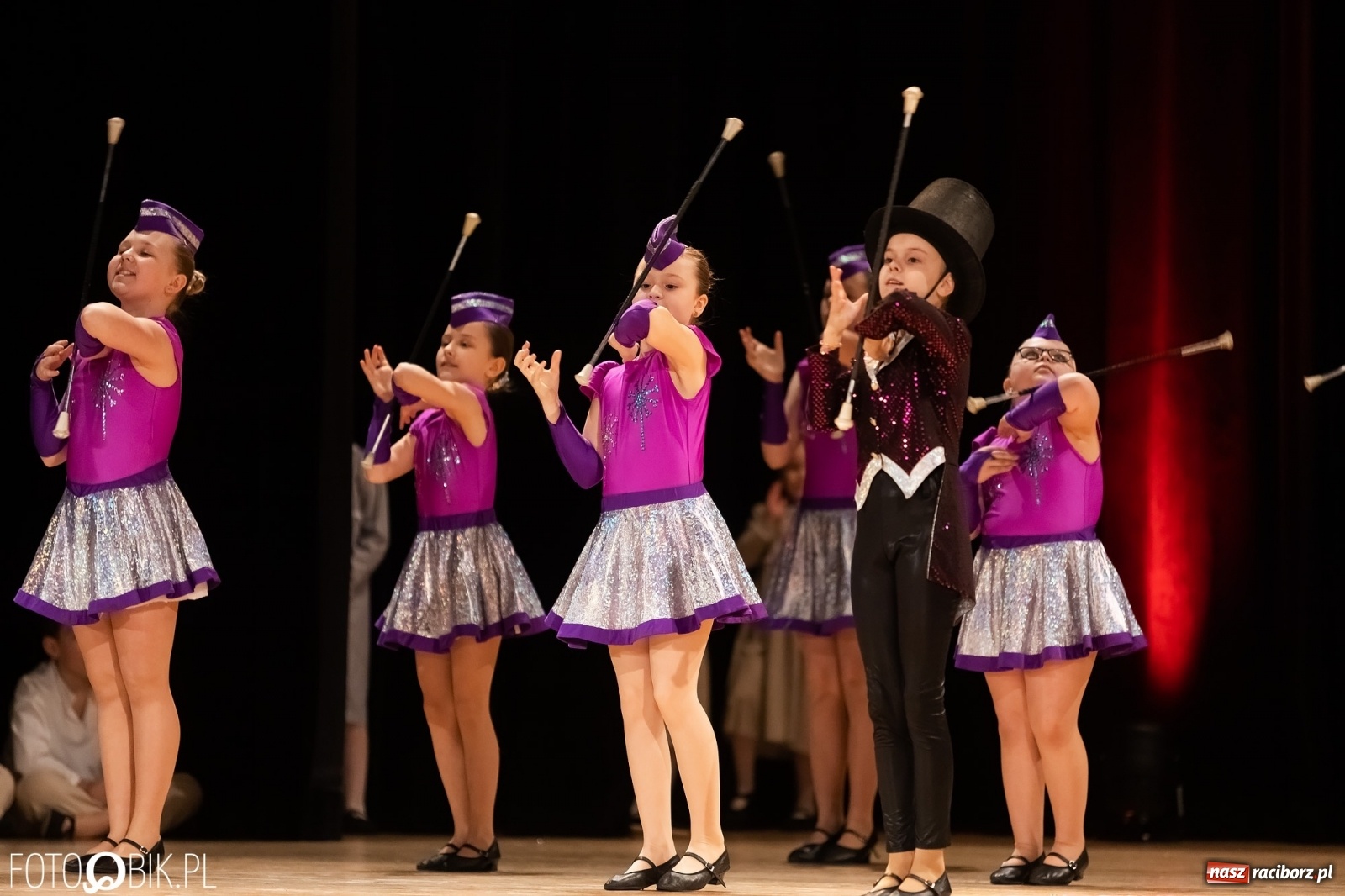 Zdjęcie w galerii na portalu naszraciborz.pl: Łężczok zatańczył dla Sophie [FOTO i WIDEO] wiadomości z regionu