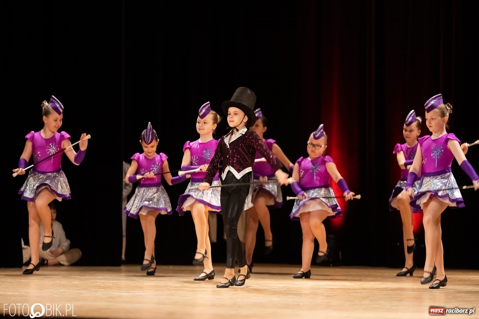 Zdjęcie w galerii na portalu naszraciborz.pl: Łężczok zatańczył dla Sophie [FOTO i WIDEO] wiadomości z regionu