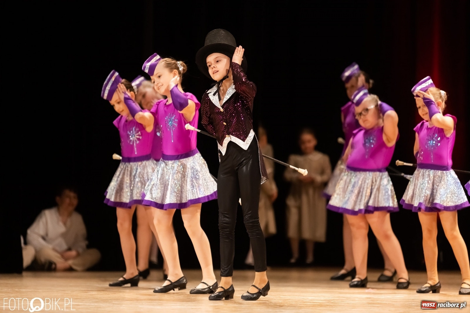 Zdjęcie w galerii na portalu naszraciborz.pl: Łężczok zatańczył dla Sophie [FOTO i WIDEO] wiadomości z regionu