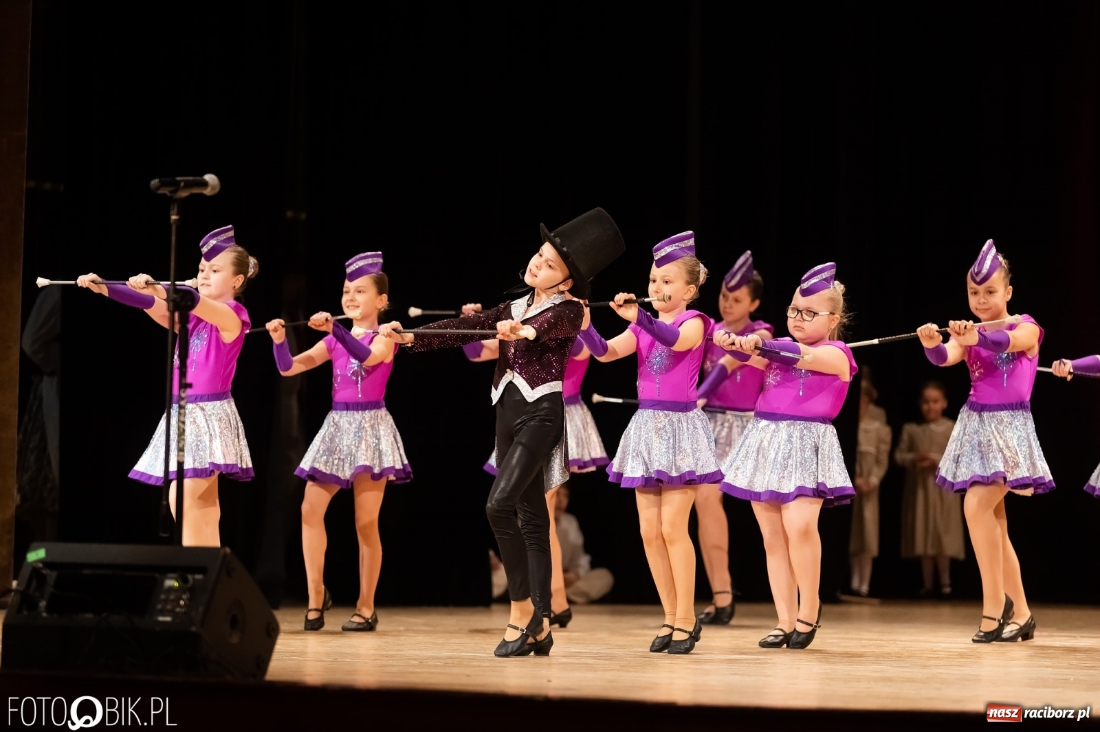 Zdjęcie w galerii na portalu naszraciborz.pl: Łężczok zatańczył dla Sophie [FOTO i WIDEO] wiadomości z regionu