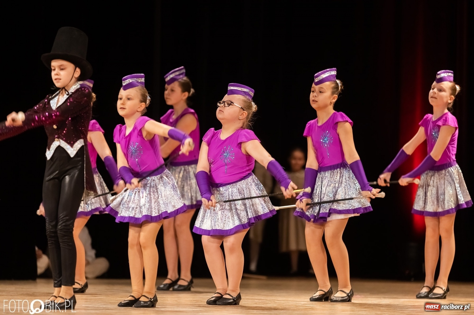 Zdjęcie w galerii na portalu naszraciborz.pl: Łężczok zatańczył dla Sophie [FOTO i WIDEO] wiadomości z regionu