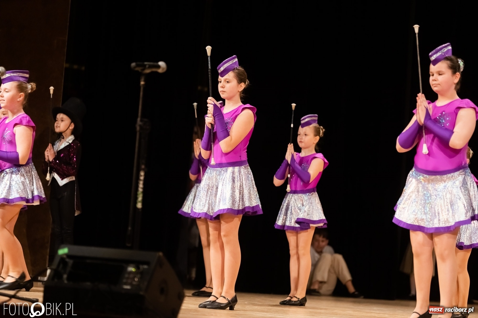 Zdjęcie w galerii na portalu naszraciborz.pl: Łężczok zatańczył dla Sophie [FOTO i WIDEO] wiadomości z regionu