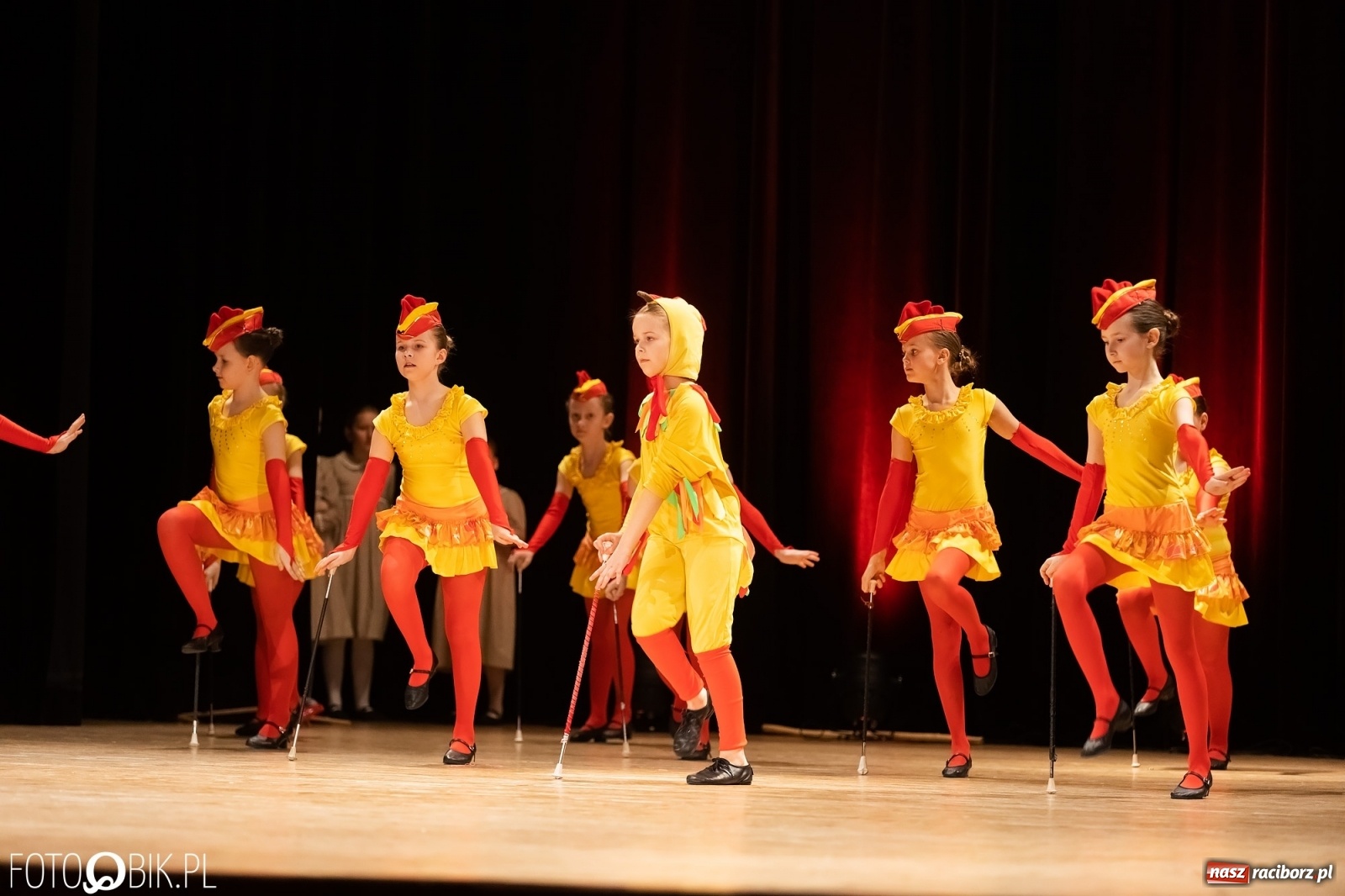 Zdjęcie w galerii na portalu naszraciborz.pl: Łężczok zatańczył dla Sophie [FOTO i WIDEO] wiadomości z regionu