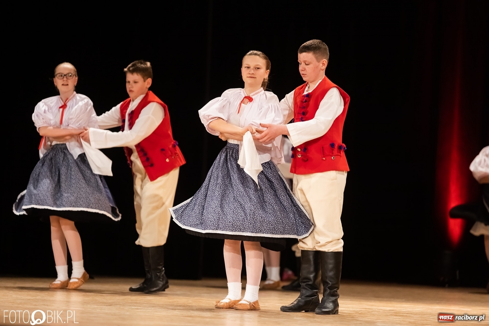 Zdjęcie w galerii na portalu naszraciborz.pl: Łężczok zatańczył dla Sophie [FOTO i WIDEO] wiadomości z regionu