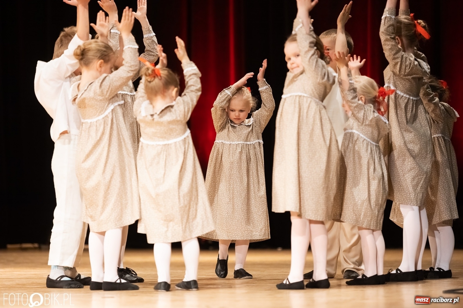 Zdjęcie w galerii na portalu naszraciborz.pl: Łężczok zatańczył dla Sophie [FOTO i WIDEO] wiadomości z regionu