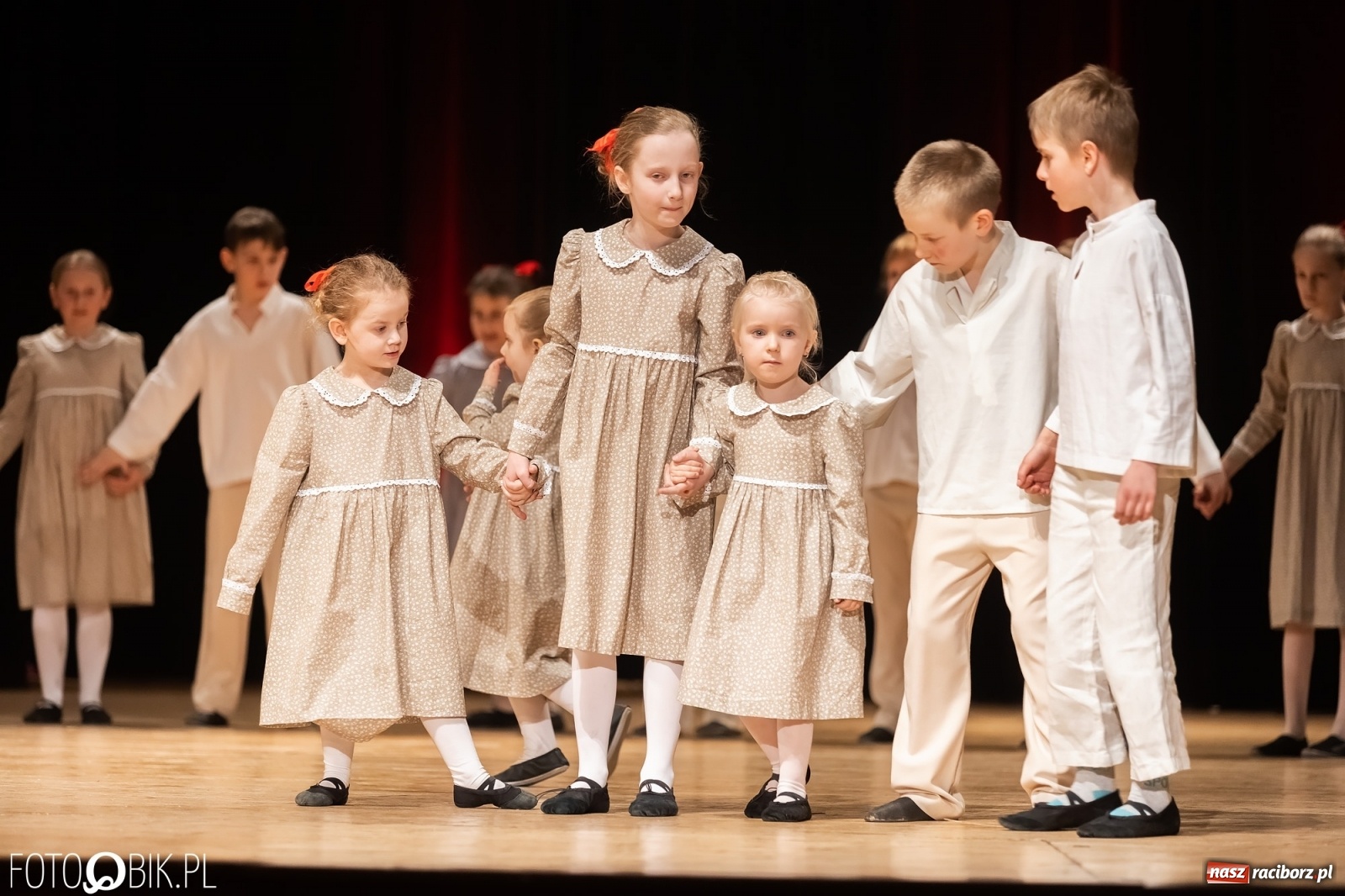 Zdjęcie w galerii na portalu naszraciborz.pl: Łężczok zatańczył dla Sophie [FOTO i WIDEO] wiadomości z regionu