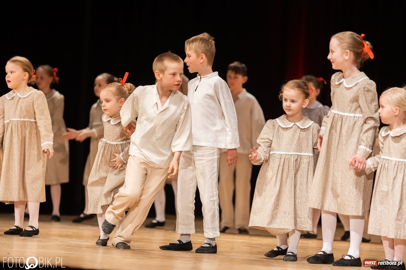 Zdjęcie w galerii na portalu naszraciborz.pl: Łężczok zatańczył dla Sophie [FOTO i WIDEO] wiadomości z regionu