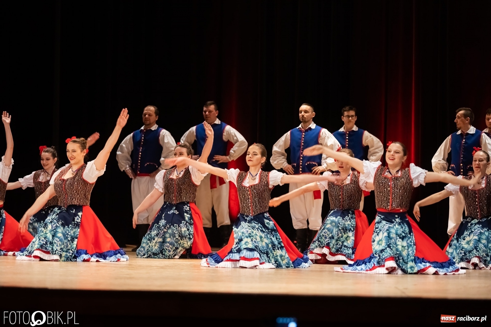 Zdjęcie w galerii na portalu naszraciborz.pl: Łężczok zatańczył dla Sophie [FOTO i WIDEO] wiadomości z regionu