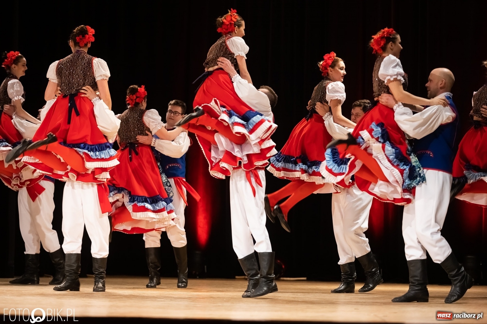 Zdjęcie w galerii na portalu naszraciborz.pl: Łężczok zatańczył dla Sophie [FOTO i WIDEO] wiadomości z regionu
