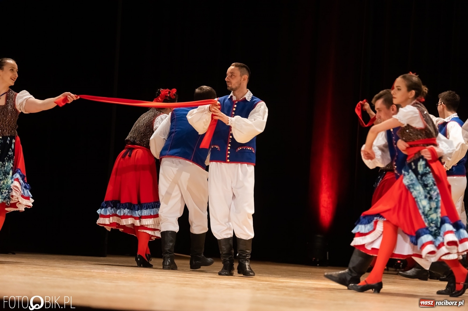 Zdjęcie w galerii na portalu naszraciborz.pl: Łężczok zatańczył dla Sophie [FOTO i WIDEO] wiadomości z regionu