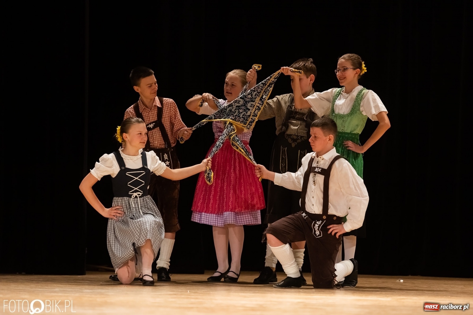 Zdjęcie w galerii na portalu naszraciborz.pl: Łężczok zatańczył dla Sophie [FOTO i WIDEO] wiadomości z regionu