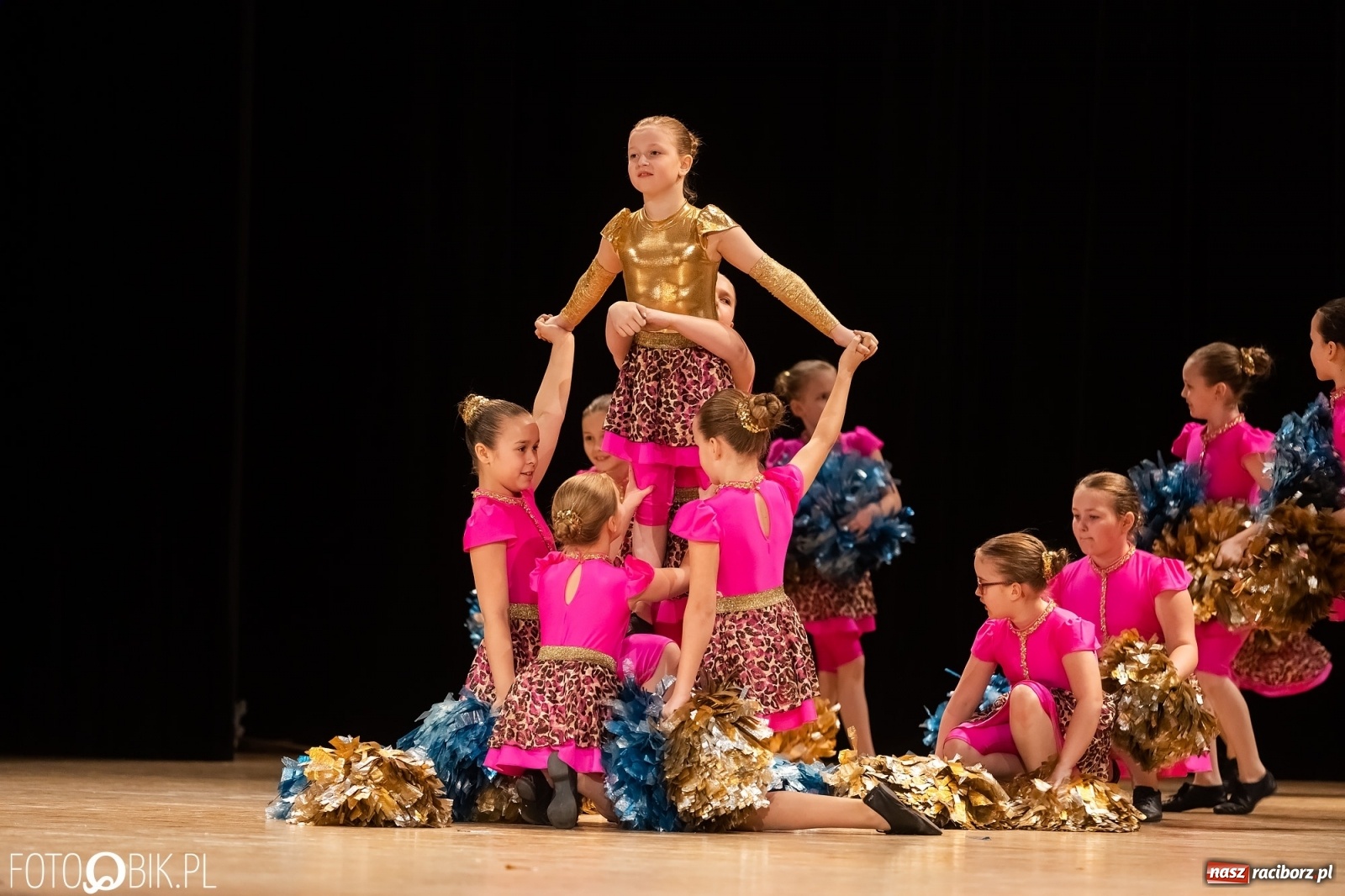 Zdjęcie w galerii na portalu naszraciborz.pl: Łężczok zatańczył dla Sophie [FOTO i WIDEO] wiadomości z regionu