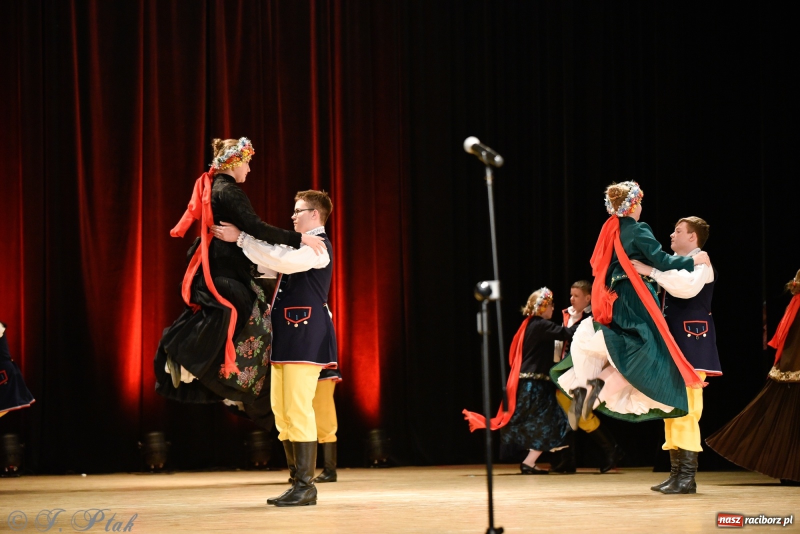 Zdjęcie w galerii na portalu naszraciborz.pl: Łężczok wytańczył ponad 10 tys. dla małej Sophie wiadomości z regionu