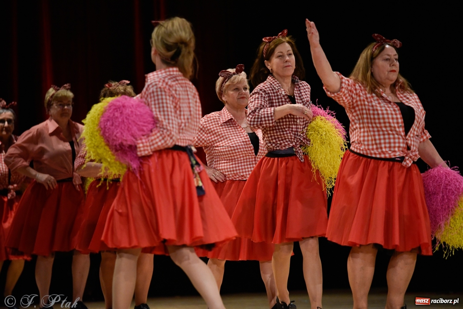 Zdjęcie w galerii na portalu naszraciborz.pl: Łężczok wytańczył ponad 10 tys. dla małej Sophie wiadomości z regionu