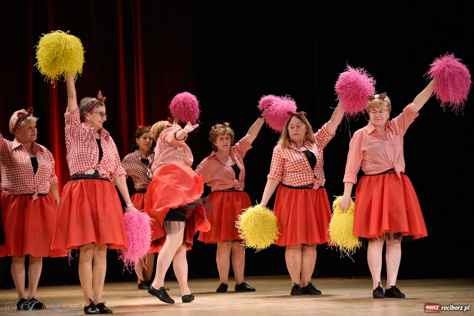 Zdjęcie w galerii na portalu naszraciborz.pl: Łężczok wytańczył ponad 10 tys. dla małej Sophie wiadomości z regionu