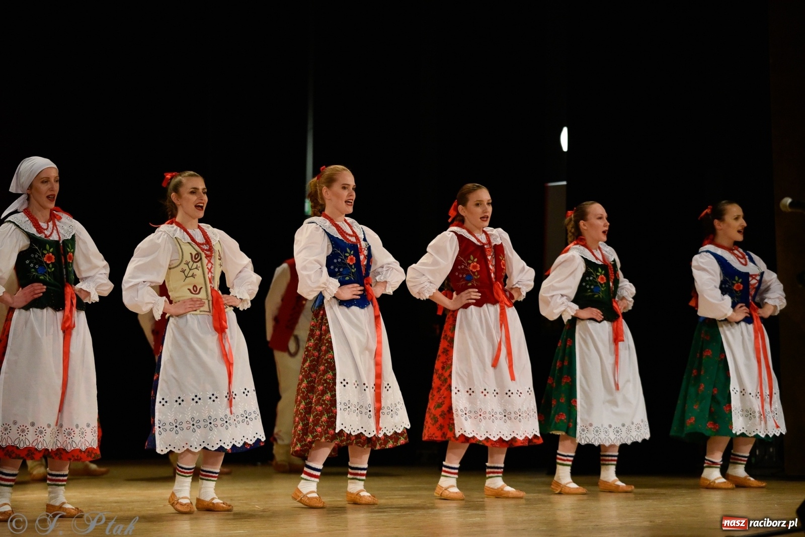 Zdjęcie w galerii na portalu naszraciborz.pl: Łężczok wytańczył ponad 10 tys. dla małej Sophie wiadomości z regionu