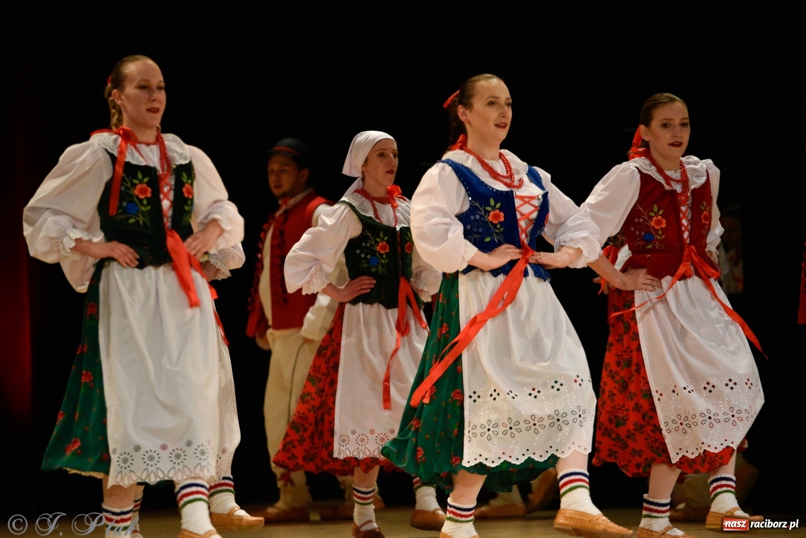 Zdjęcie w galerii na portalu naszraciborz.pl: Łężczok wytańczył ponad 10 tys. dla małej Sophie wiadomości z regionu