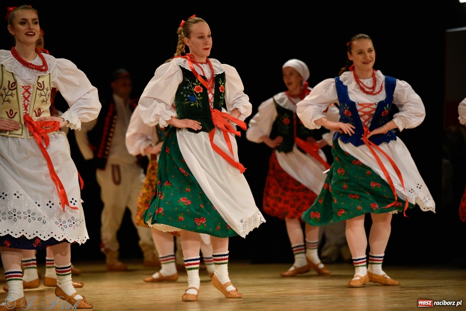 Zdjęcie w galerii na portalu naszraciborz.pl: Łężczok wytańczył ponad 10 tys. dla małej Sophie wiadomości z regionu