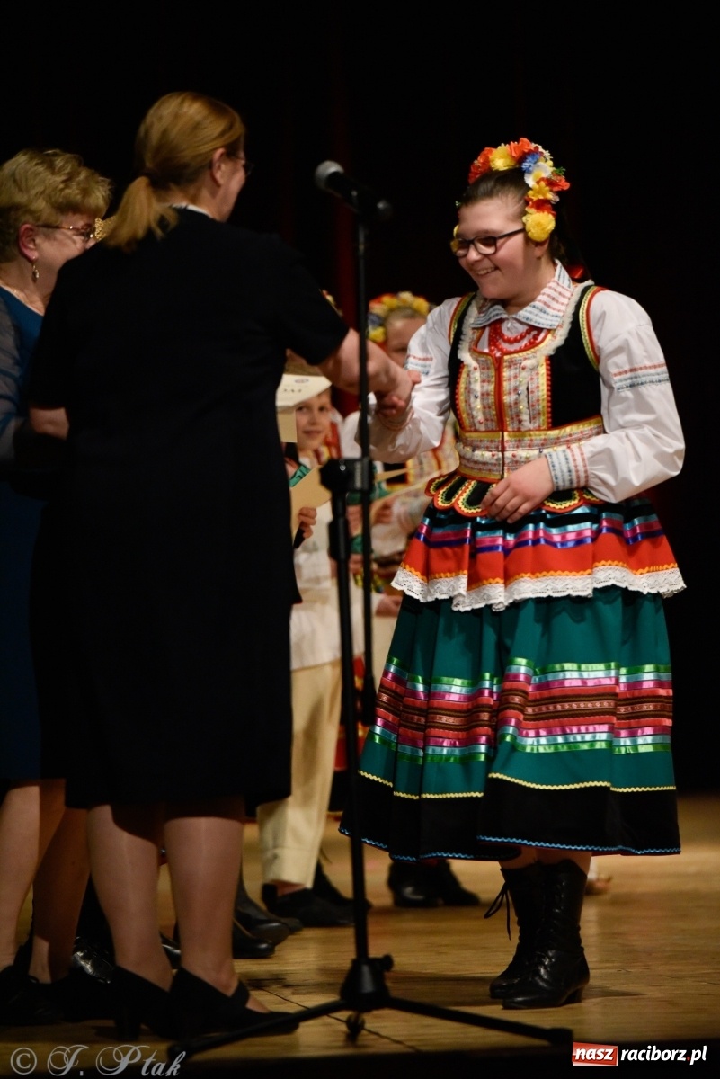 Zdjęcie w galerii na portalu naszraciborz.pl: Łężczok wytańczył ponad 10 tys. dla małej Sophie wiadomości z regionu