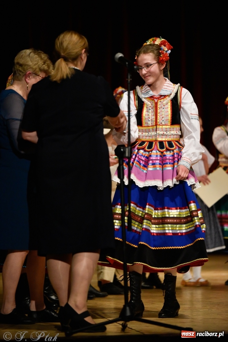 Zdjęcie w galerii na portalu naszraciborz.pl: Łężczok wytańczył ponad 10 tys. dla małej Sophie wiadomości z regionu