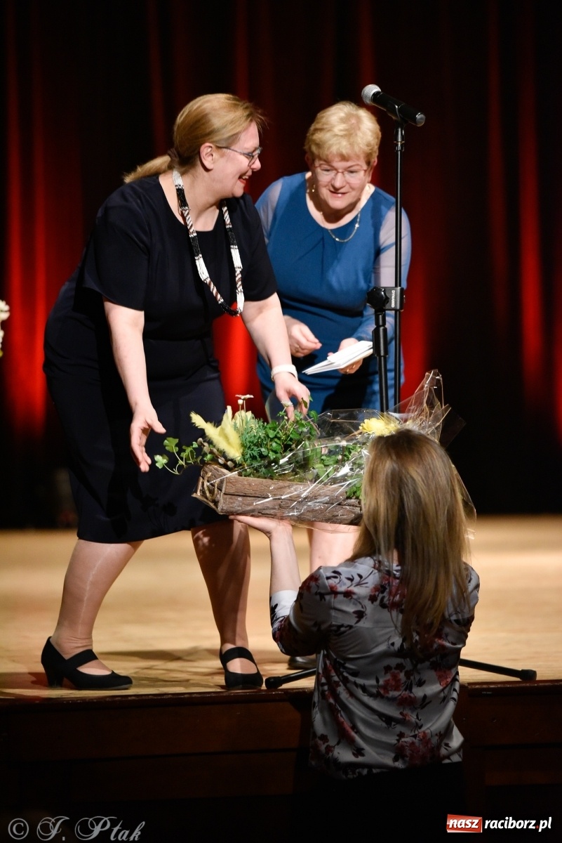 Zdjęcie w galerii na portalu naszraciborz.pl: Łężczok wytańczył ponad 10 tys. dla małej Sophie wiadomości z regionu