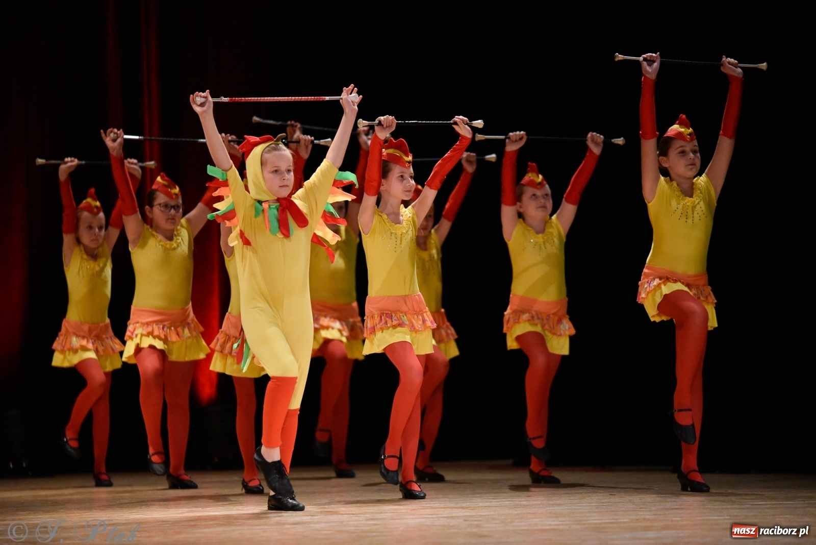 Zdjęcie w galerii na portalu naszraciborz.pl: Łężczok wytańczył ponad 10 tys. dla małej Sophie wiadomości z regionu