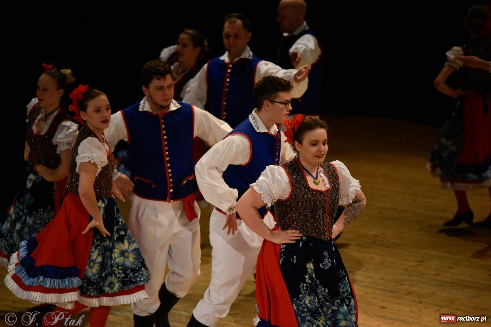 Zdjęcie w galerii na portalu naszraciborz.pl: Łężczok wytańczył ponad 10 tys. dla małej Sophie wiadomości z regionu