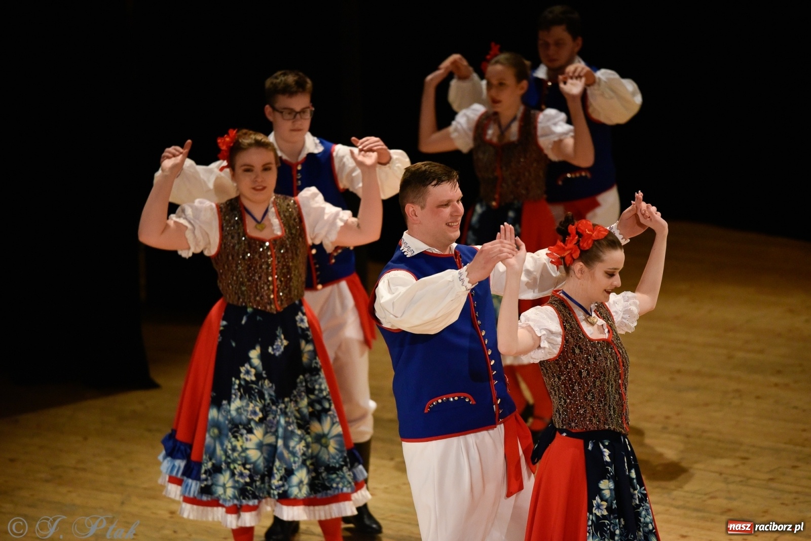 Zdjęcie w galerii na portalu naszraciborz.pl: Łężczok wytańczył ponad 10 tys. dla małej Sophie wiadomości z regionu