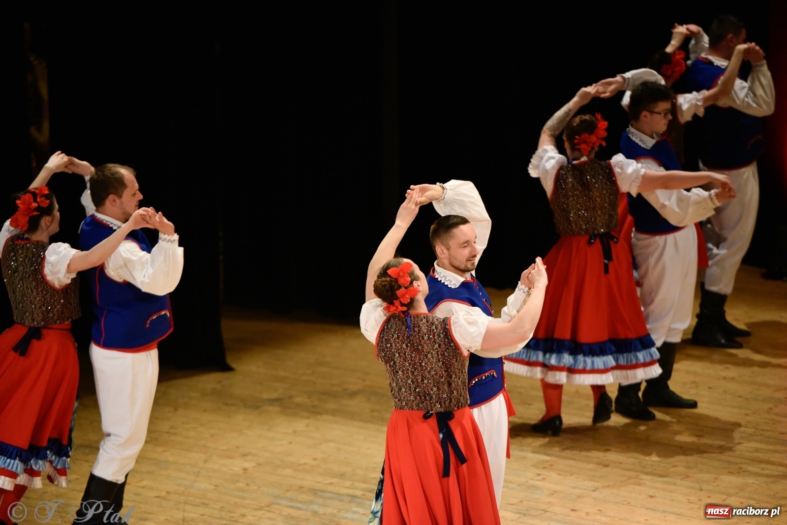 Zdjęcie w galerii na portalu naszraciborz.pl: Łężczok wytańczył ponad 10 tys. dla małej Sophie wiadomości z regionu